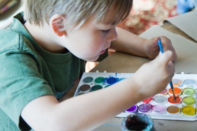 little boy playing with paint, Art Fundamentals For Children